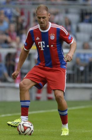 不再满足于 不再满足于